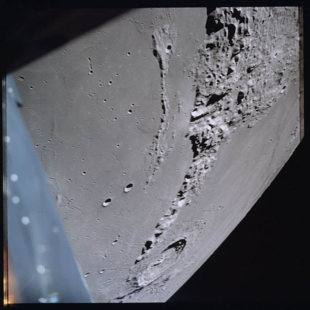 AS17-145-22281