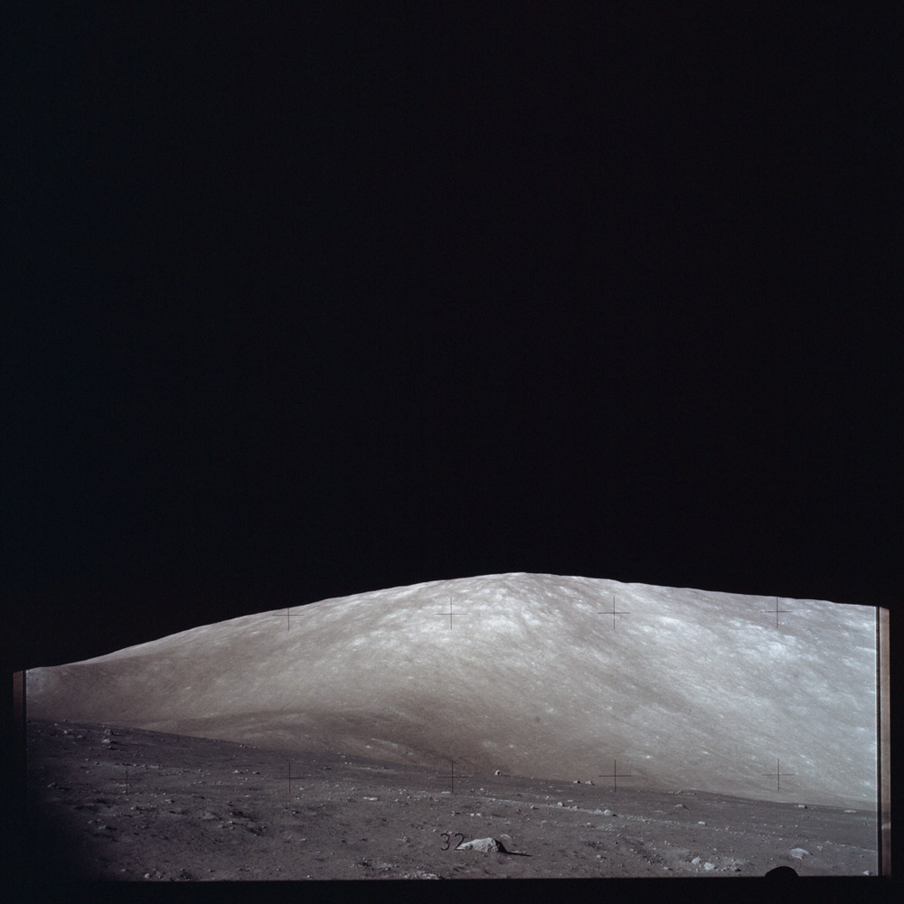 AS17-147-22484