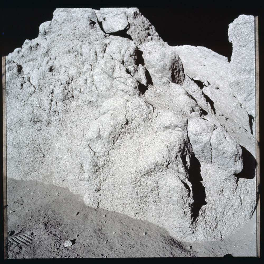 AS17-147-22535