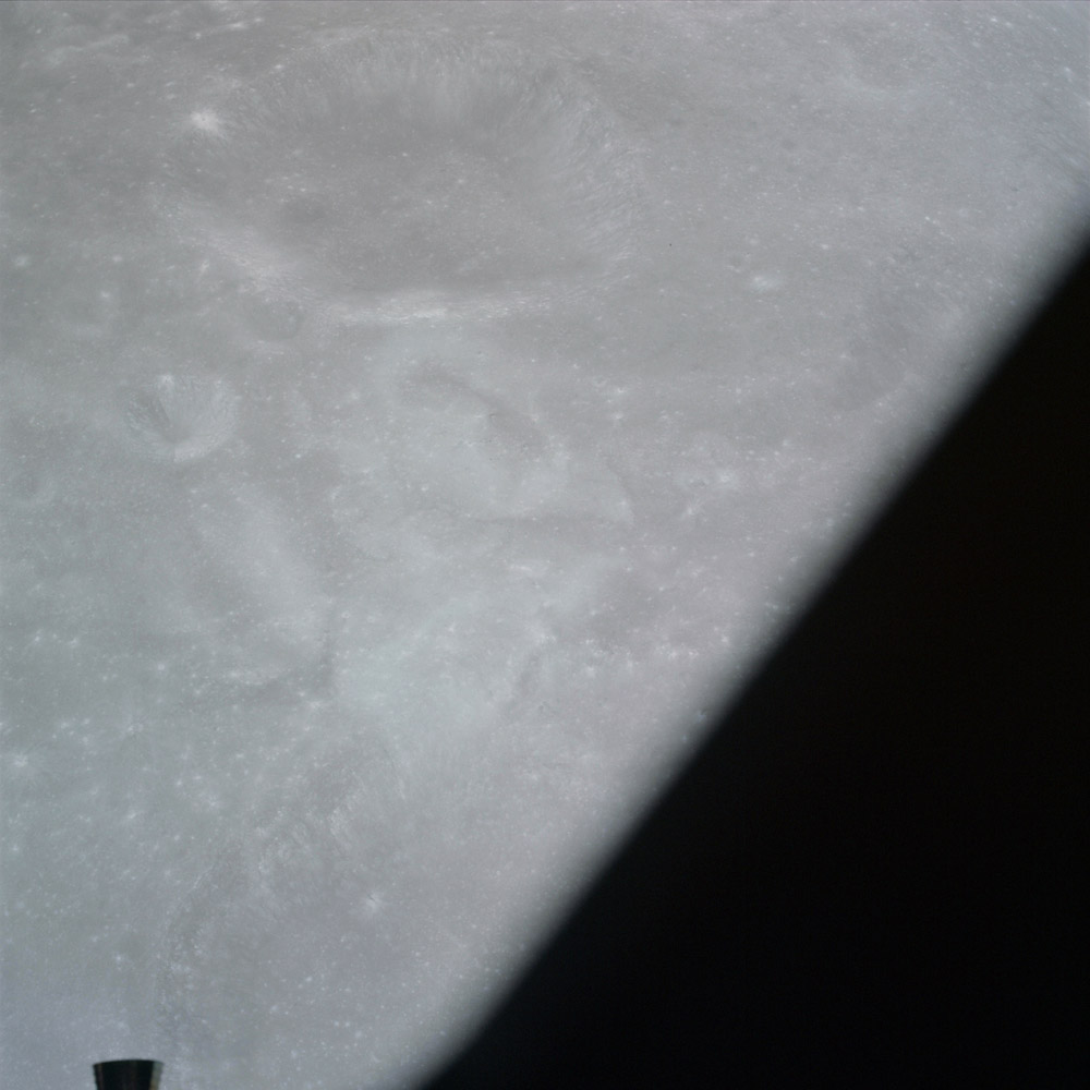 AS17-151-23183