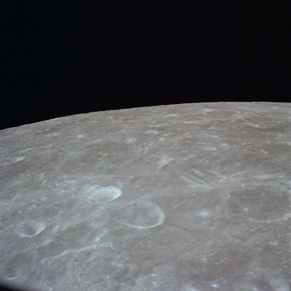 AS17-151-23208