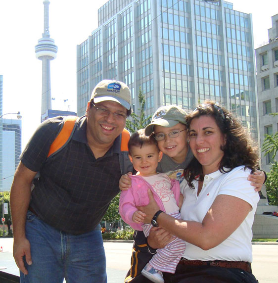 Ricardo, Samantha, Christian, Anakaryna