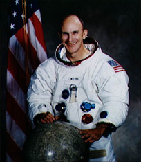 image Ken Mattingly Portrait