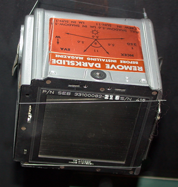 Front and top surfaces of
the Apollo 11 Hasselblad magazine with dark slide in place